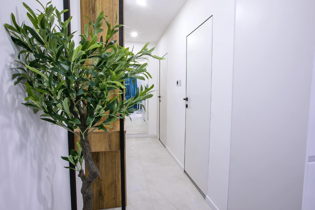 South Place Apartments Сандански Экстерьер фото
